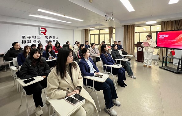 江蘇天仁成功舉辦(bàn)“師帶徒”拜師儀式 -打造卓越招聘團隊的基石